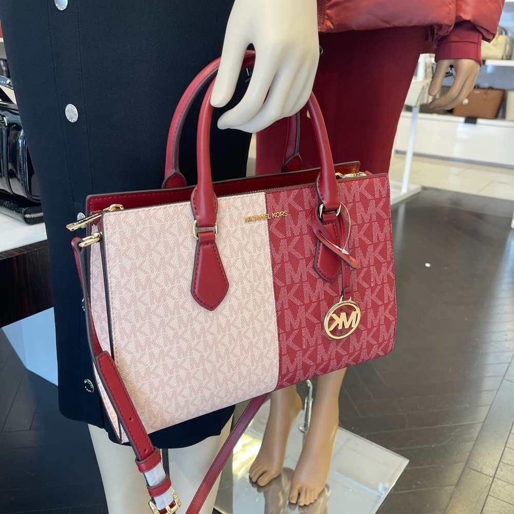 MICHAEL KORS Sheila Medium Two-Tone Metallic Signature Logo Satchel
Cherry Multi - Picture 6 of 16